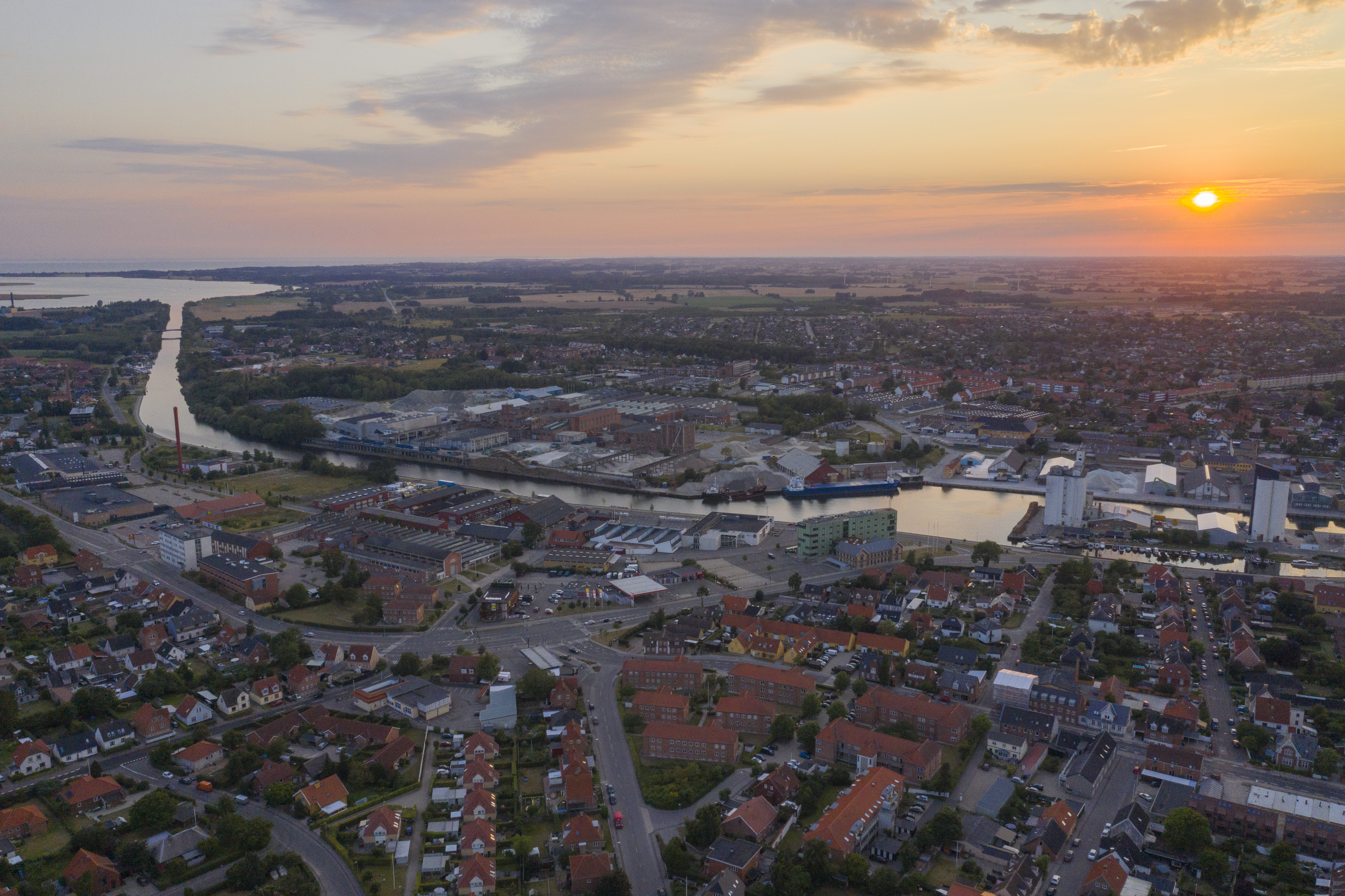 Næstved bymidte og Næstved havn set foroven